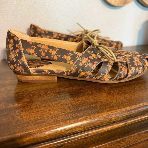 Latigo Floral Jingle Brown Lace-Up Leather Women's Shoes Size 8 - Picture 14 of 16